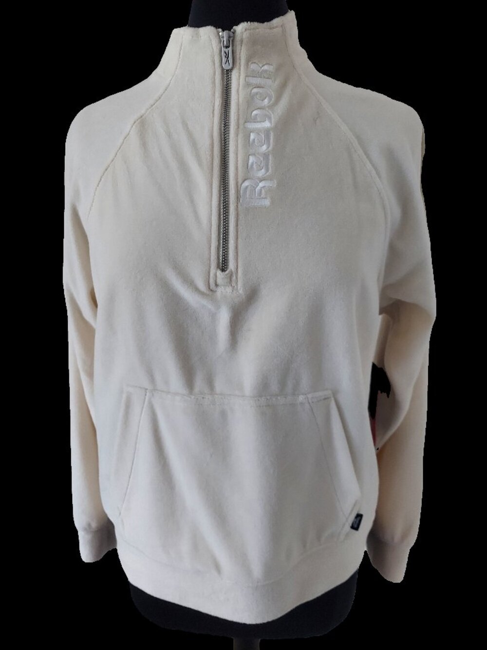 Reebok quarter-zip sweatshirt, 77% Cotton SZ M with embroidered logo